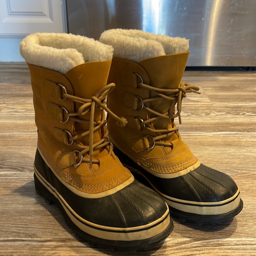 Sorel Caribou Boots